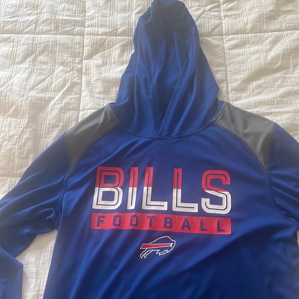 Buffalo Bills LIKE NEW dry fit Fanatics lightweight hoodie